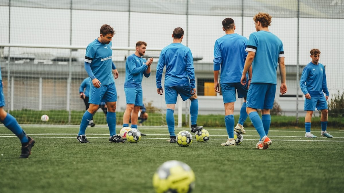 Pro Gamers Reveal Secret Skill Training